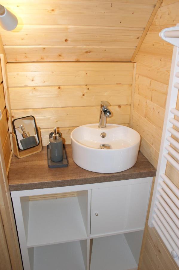 Les Cabanes Du Grand Nord Pradines  Bagian luar foto